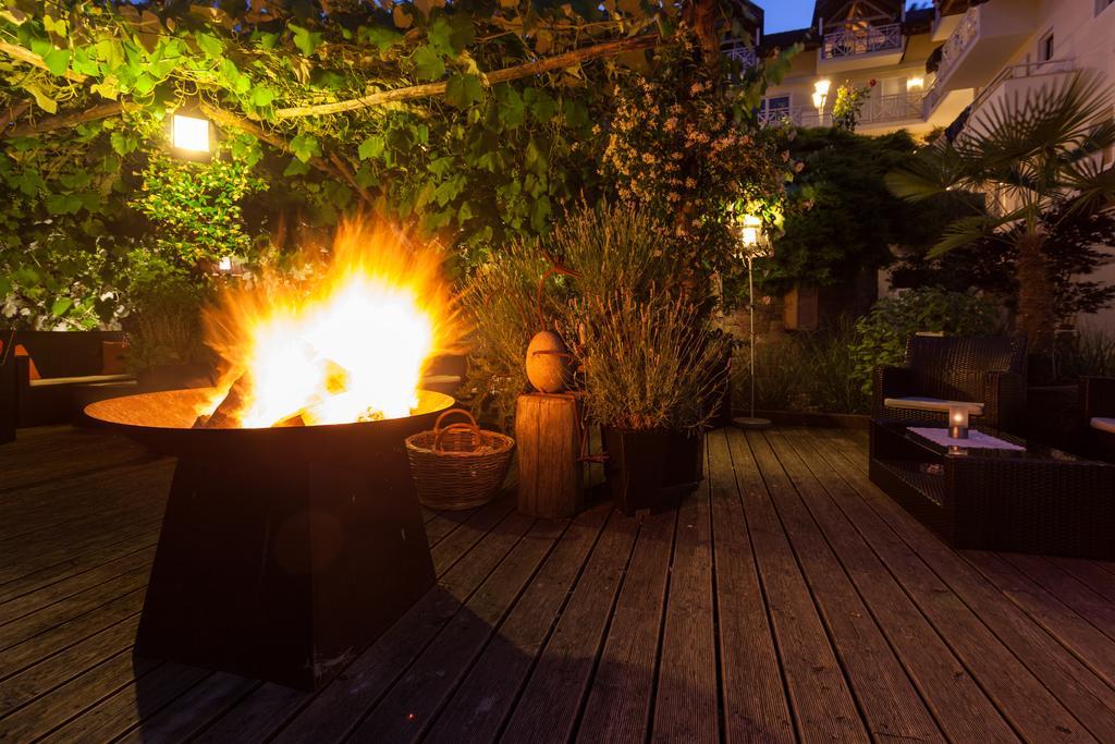 Seehotel Sparer アッピアーノ・スッラ・ストラーダ・デル・ヴィーノ エクステリア 写真