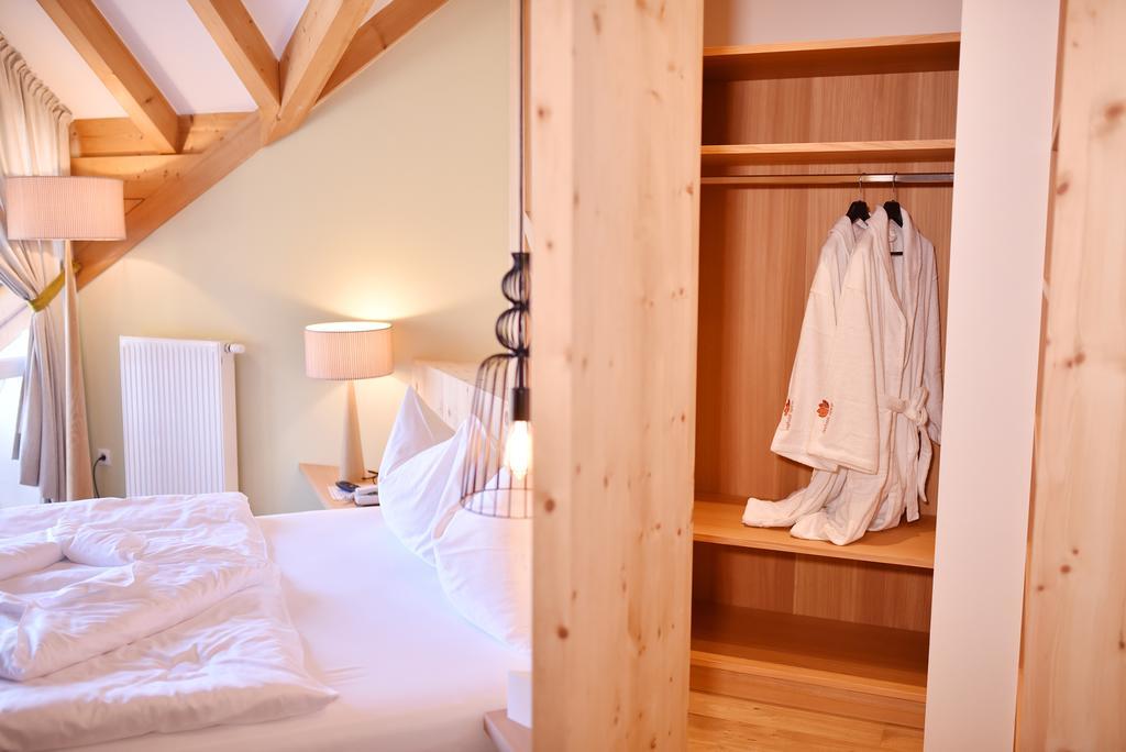 Seehotel Sparer アッピアーノ・スッラ・ストラーダ・デル・ヴィーノ エクステリア 写真